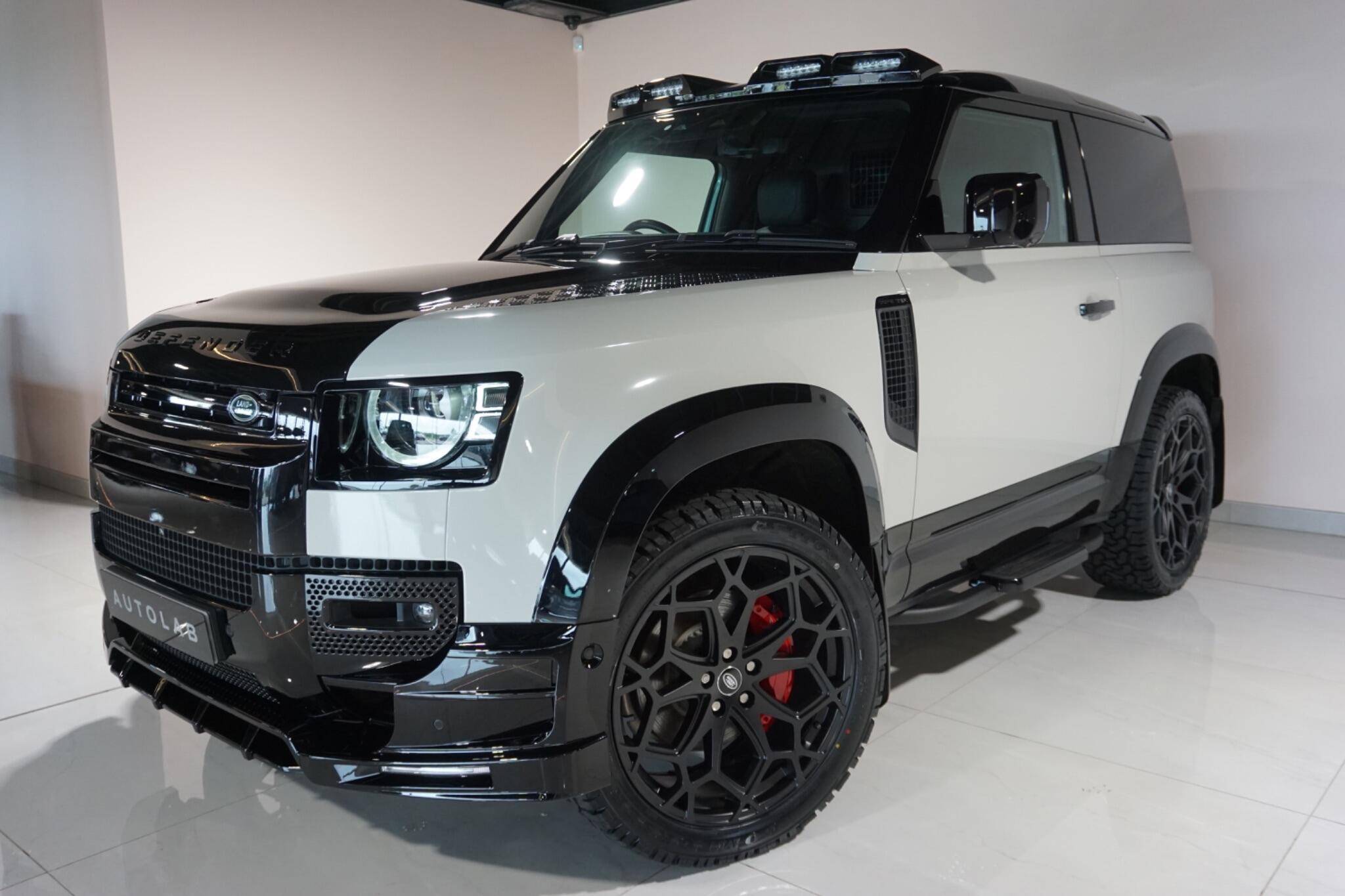 Land Rover Defender 90 3.0 D300 MHEV X-Dynamic HSE Hard Top SUV 3dr Diesel Auto 4WD SWB Euro 6 (s/s) (300 ps)